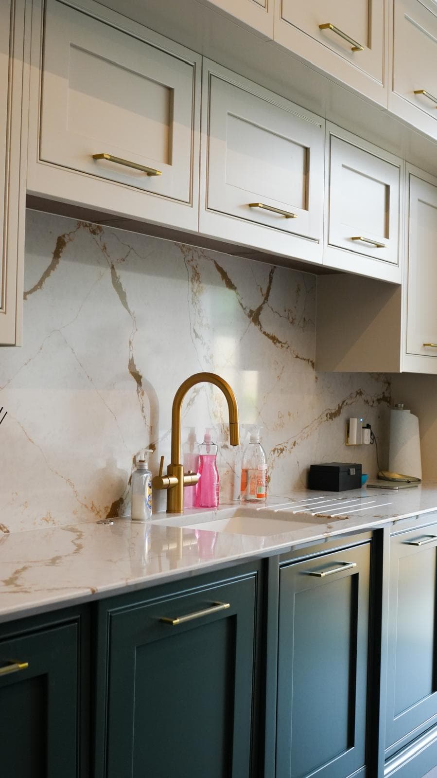 New Kitchen Installation in Chelsea – ABETA Group